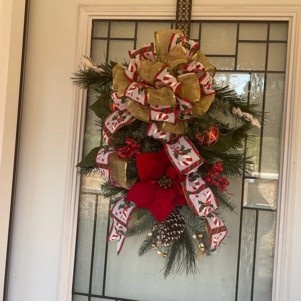 **NWT Poinsettia Swag Holiday Christmas Front Door Decor